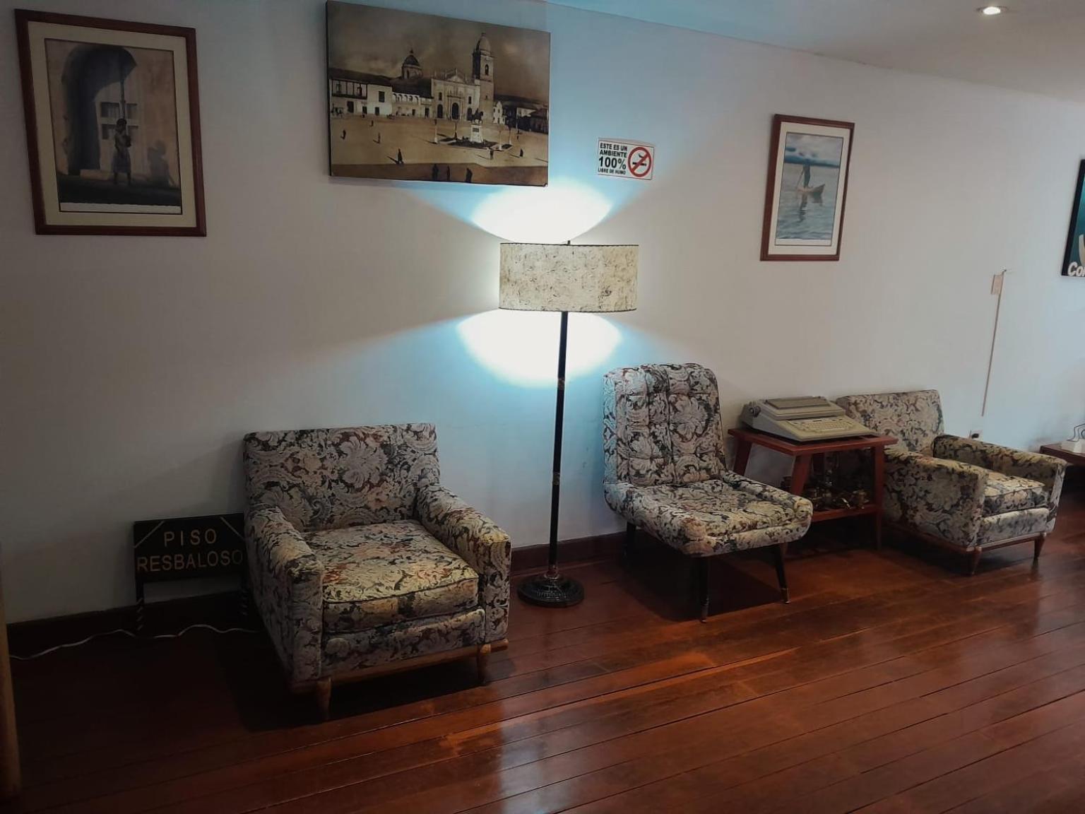 Hotel El Cid Plaza Premium Tunja Eksteriør bilde
